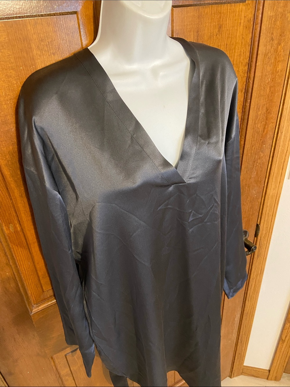 Vince Charmeuse V-neck Tunic Shift Silhouette Dress NWTS 100% Silk Satin Small - Picture 4 of 15
